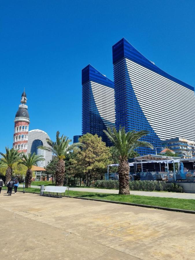 D Block Of New Luxurious Orbi City Batumi Exterior foto